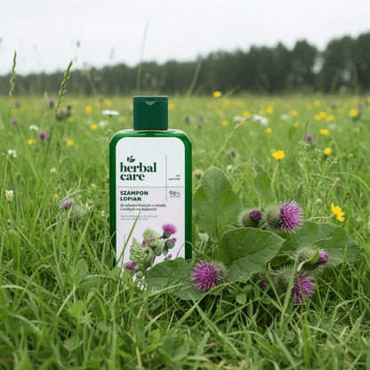 HERBAL CARE šampūnas riebių plaukų šaknims ir sausiems galiukams su varnalėšų ekstraktu, 330 ml - plaukams - Damų Kampelis