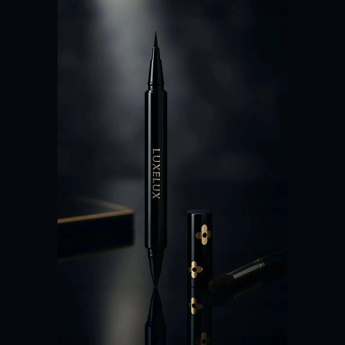 LUXELUX Akių ir antakių pieštukas 2in1. Juodas(akių),rudas(antakių) vandeniui atsparus, 0.5ml - veidui - Damų Kampelis