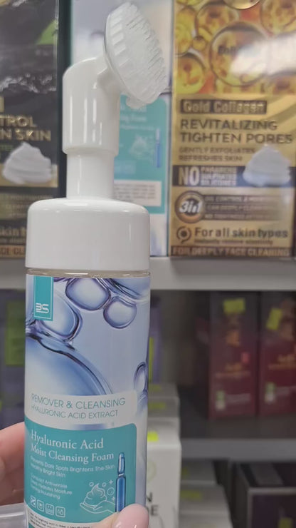 Veido valymo putos Fruit of the Wokali su kolagenu ir šepetėliu 150 ml.