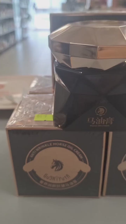 Arklio aliejaus kremas(Horse oil cream), 50gr.
